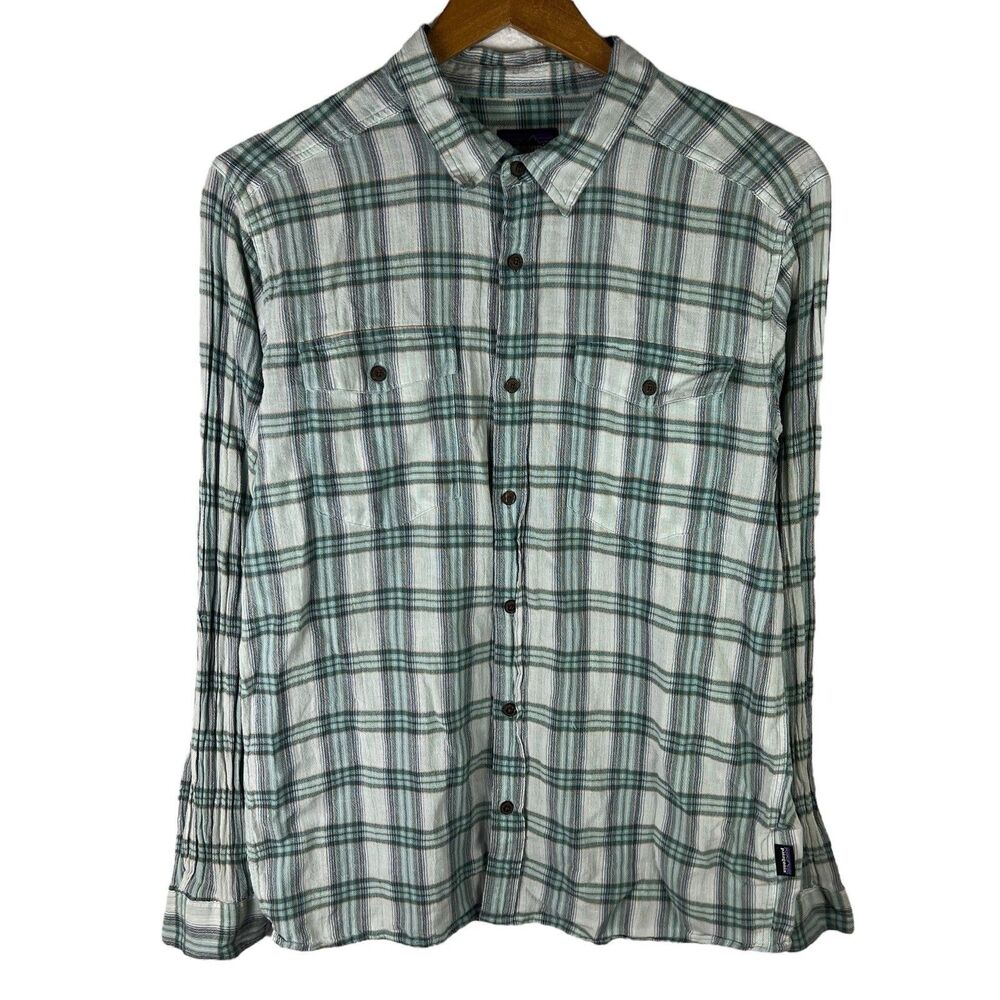 Patagonia Mens M Long Sleeve Button Up Shirt Plaid Organic Cotton Hiking Outdoor